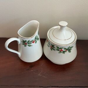 Porcelain cream and sugar set Formalities by Braun brothers,